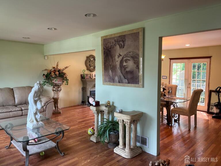 Photo 14 of 105 Howard Avenue, Edison NJ 08837, Edison, NJ