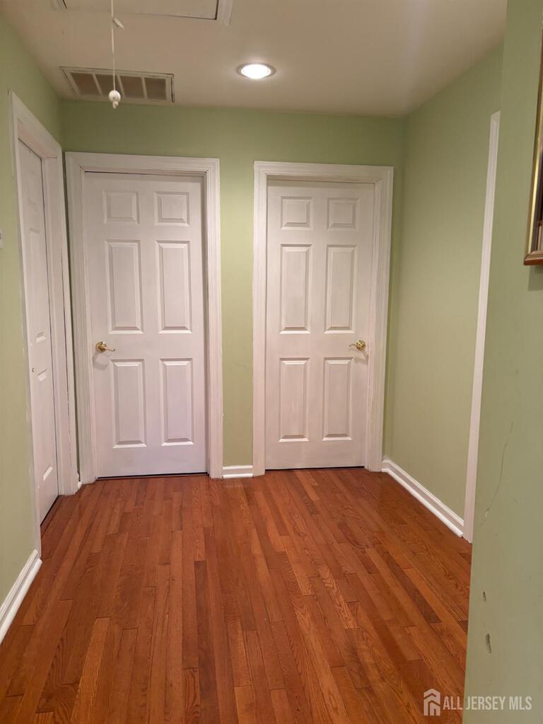 Photo 33 of 105 Howard Avenue, Edison NJ 08837, Edison, NJ