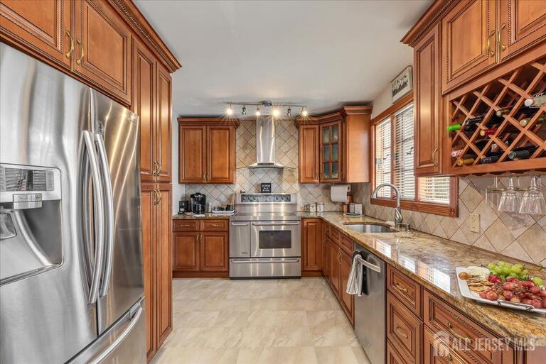Photo 1 of 544 W 8th Street W, Plainfield NJ 07060, Plainfield, NJ