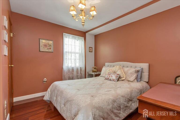 Photo 32 of 544 W 8th Street W, Plainfield NJ 07060, Plainfield, NJ