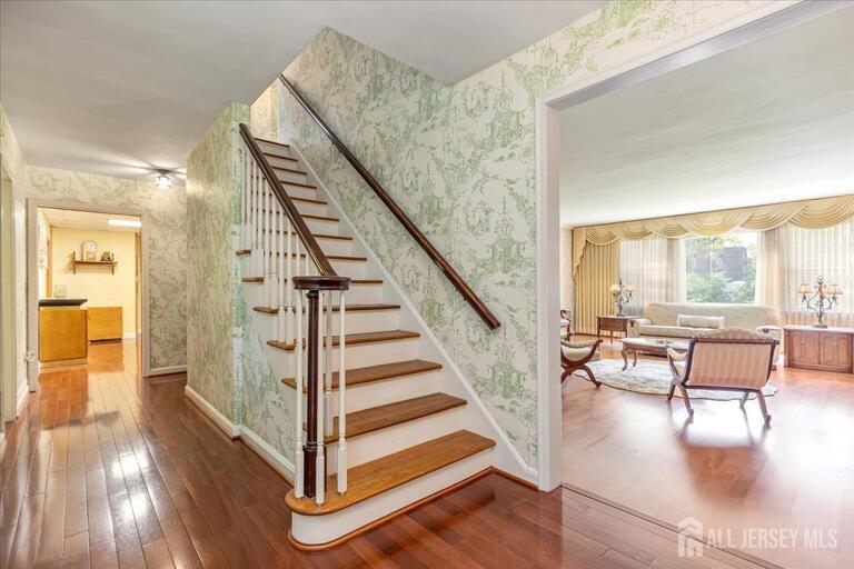 Photo 5 of 544 W 8th Street W, Plainfield NJ 07060, Plainfield, NJ