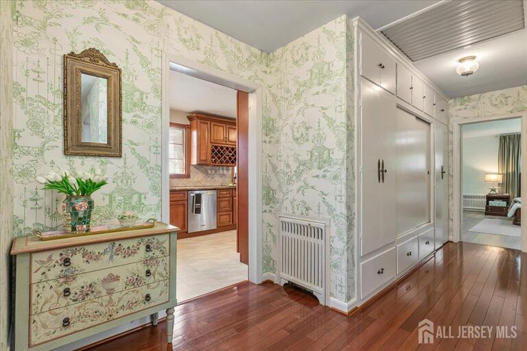Photo 14 of 544 W 8th Street W, Plainfield NJ 07060, Plainfield, NJ