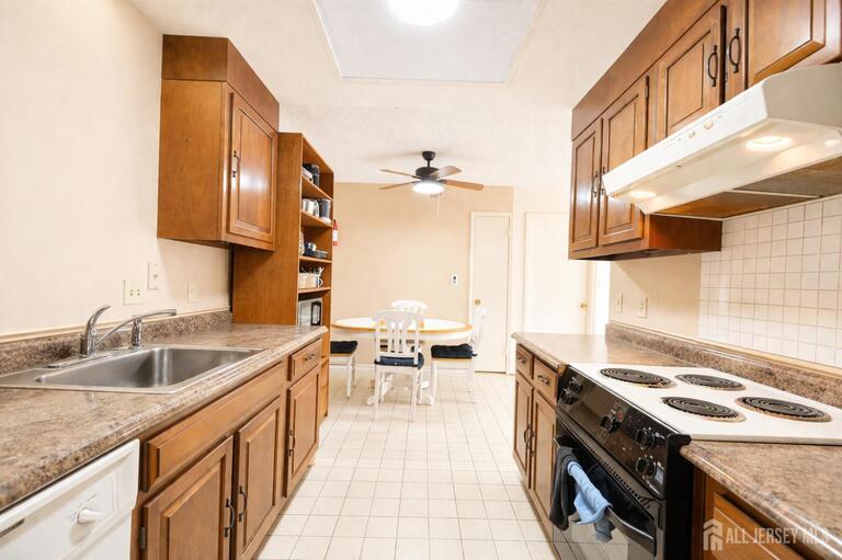 Photo 13 of 148 Old Nassau Road # C, Monroe NJ 08831, Monroe, NJ
