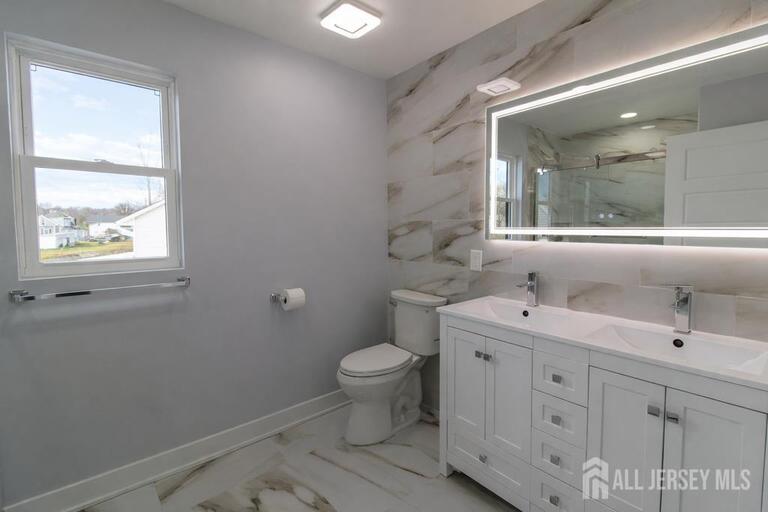 Photo 20 of 95 Kennedy Avenue, Aberdeen NJ 07721, Aberdeen, NJ