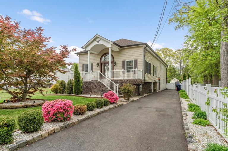 Photo 2 of 695 Spruce Road, North Brunswick NJ 08902, North Brunswick, NJ