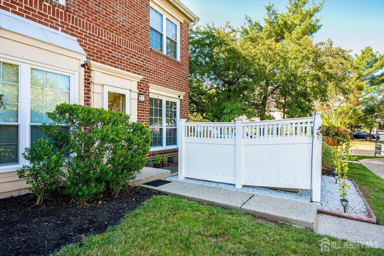 Photo 11 of 73 Goodwin Drive, North Brunswick NJ 08902, North Brunswick, NJ