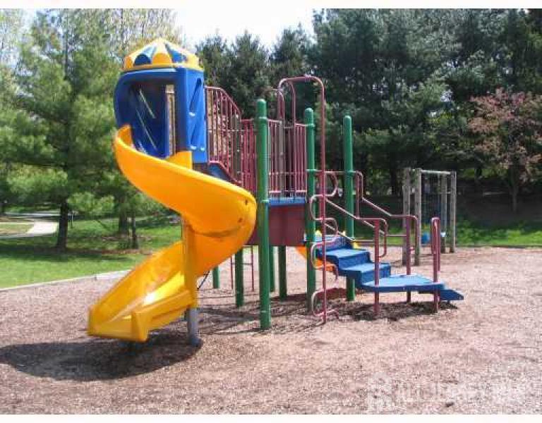 Photo 22 of 73 Goodwin Drive, North Brunswick NJ 08902, North Brunswick, NJ