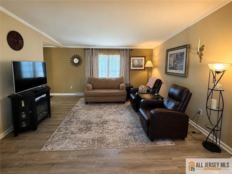 Photo 12 of 706 Evergreen Court, NJ 08759, , NJ