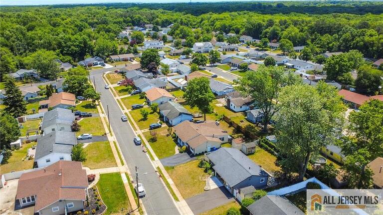 Photo 32 of 10 Norwood Avenue, Monroe NJ 08831, Monroe, NJ