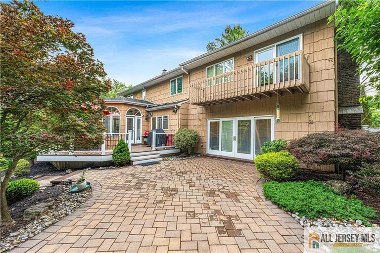 Photo 10 of 6 Limoli Court, Edison NJ 08820, Edison, NJ