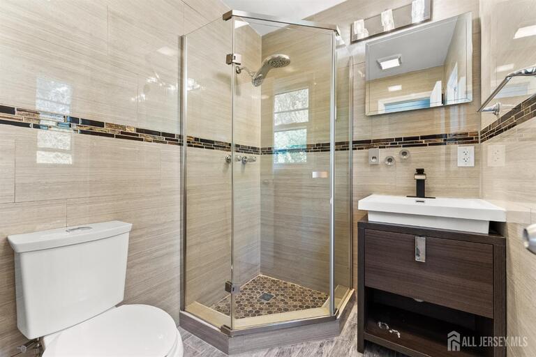 Photo 42 of 14 Mayling Court, Edison NJ 08837, Edison, NJ