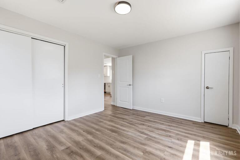 Photo 18 of 2 Kendall Drive, Parlin NJ 08859, Parlin, NJ