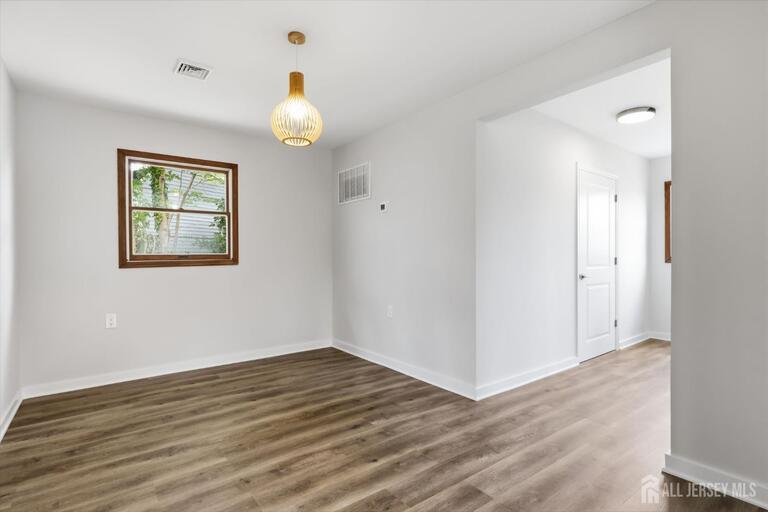 Photo 12 of 2 Kendall Drive, Parlin NJ 08859, Parlin, NJ