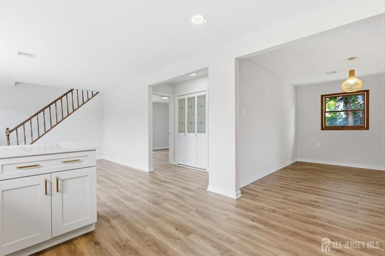Photo 10 of 2 Kendall Drive, Parlin NJ 08859, Parlin, NJ