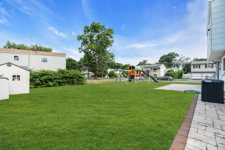 Photo 39 of 125 Jeff Street, Edison NJ 08837, Edison, NJ