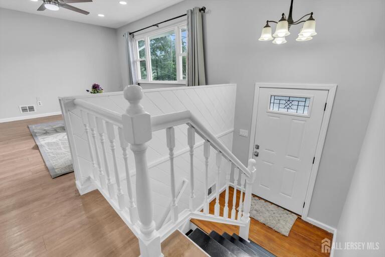 Photo 7 of 125 Jeff Street, Edison NJ 08837, Edison, NJ