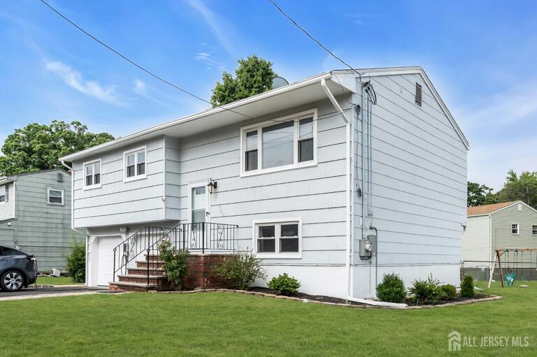 Photo 3 of 125 Jeff Street, Edison NJ 08837, Edison, NJ
