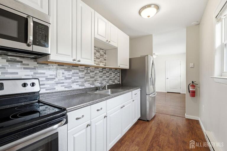 Photo 19 of 89 white Street # c, Eatontown NJ 07724, Eatontown, NJ
