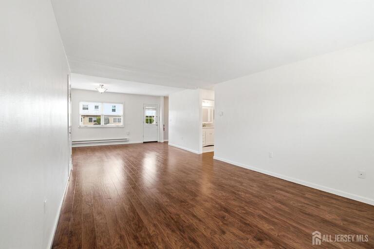 Photo 6 of 89 white Street # c, Eatontown NJ 07724, Eatontown, NJ