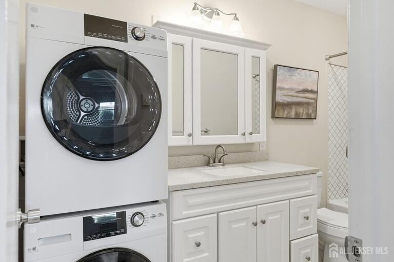 Photo 15 of 89 white Street # c, Eatontown NJ 07724, Eatontown, NJ