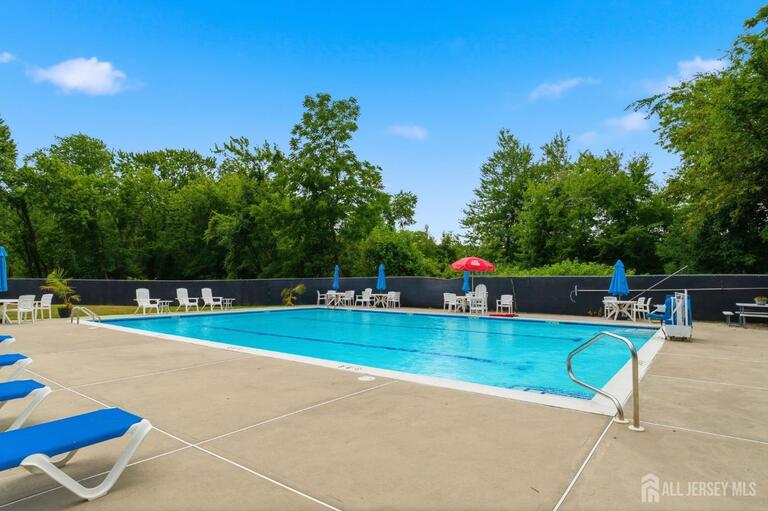 Photo 31 of 89 white Street # c, Eatontown NJ 07724, Eatontown, NJ