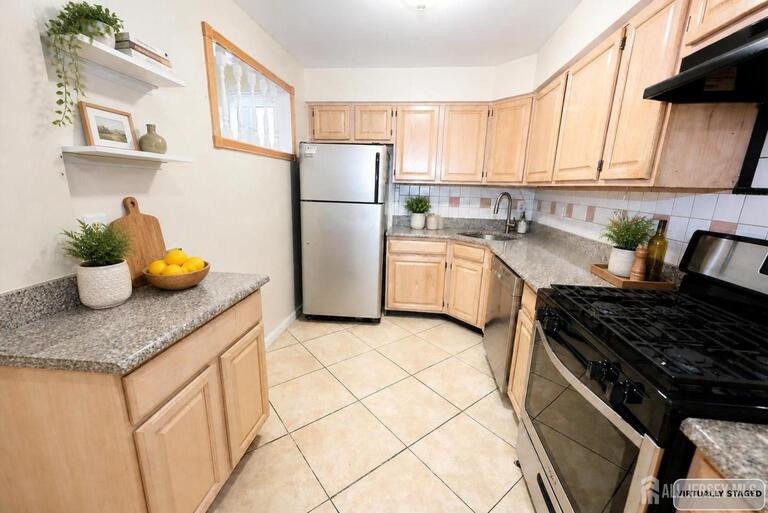 Photo 7 of 2406 Jesse Way, Piscataway NJ 08854, Piscataway, NJ