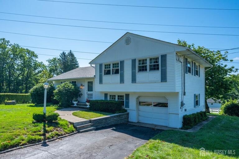 Photo 40 of 64 N Sanford Drive, Randolph NJ 07869, Randolph, NJ