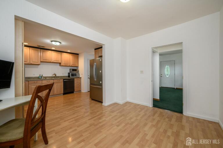 Photo 11 of 328 Runyon Avenue, Middlesex NJ 08846, Middlesex, NJ