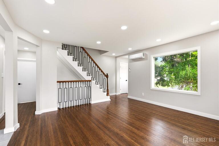 Photo 8 of 808 Tompkins Avenue, South Plainfield NJ 07080, South Plainfield, NJ