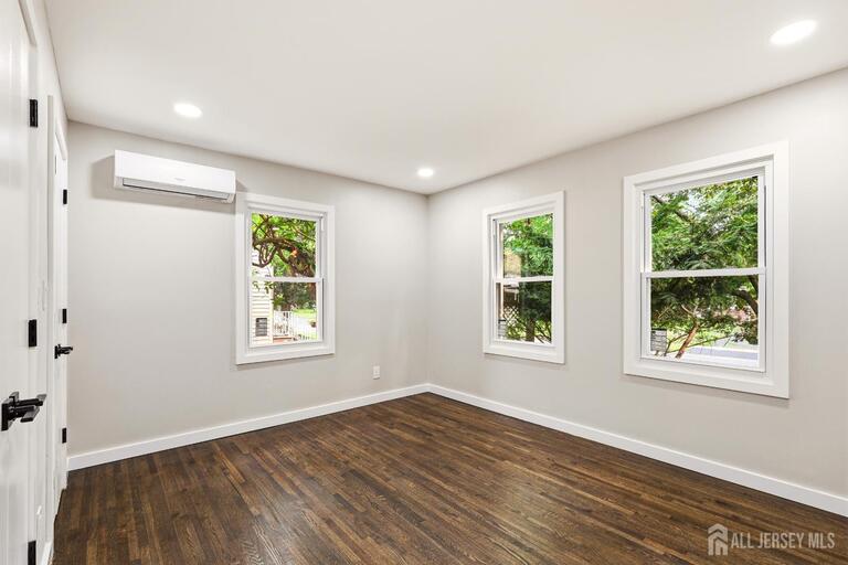 Photo 17 of 808 Tompkins Avenue, South Plainfield NJ 07080, South Plainfield, NJ