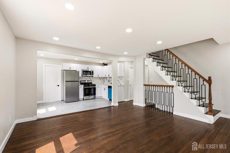 Photo 9 of 808 Tompkins Avenue, South Plainfield NJ 07080, South Plainfield, NJ