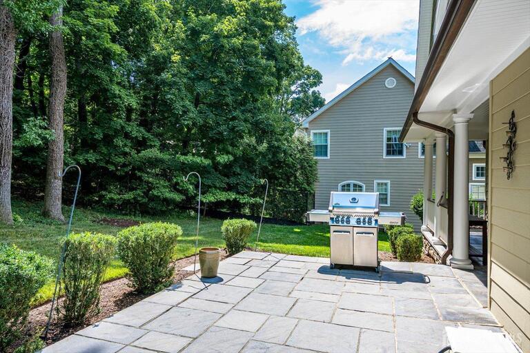 Photo 59 of 4 Edgewood Road, Edison NJ 08820, Edison, NJ