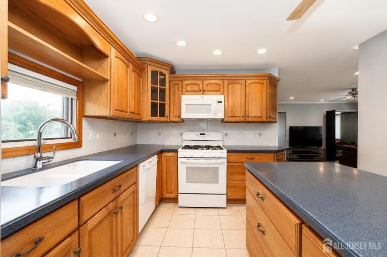 Photo 9 of 199 Princeton Road, Parlin NJ 08859, Parlin, NJ