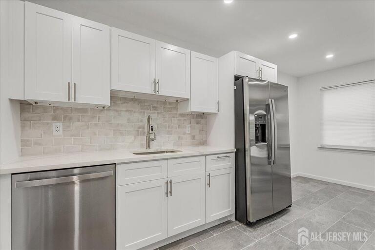 Photo 6 of 131 Beverly Hill Terrace, Woodbridge Proper NJ 07095, Woodbridge Proper, NJ