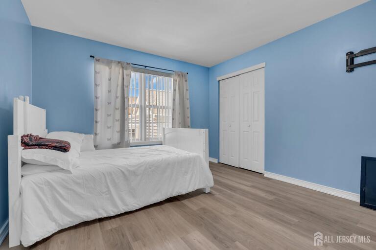 Photo 25 of 425 Thomas Street, Perth Amboy NJ 08861, Perth Amboy, NJ