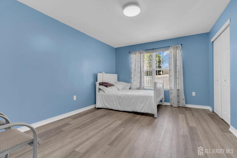 Photo 24 of 425 Thomas Street, Perth Amboy NJ 08861, Perth Amboy, NJ