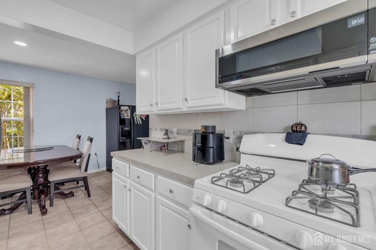 Photo 14 of 425 Thomas Street, Perth Amboy NJ 08861, Perth Amboy, NJ
