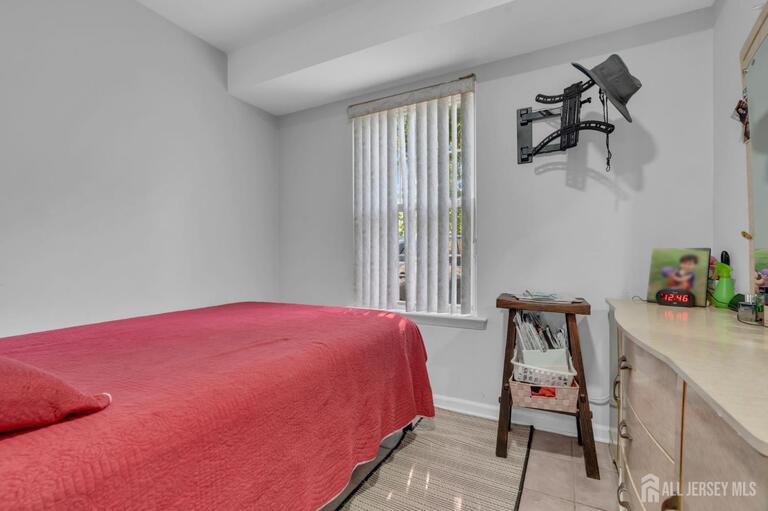 Photo 29 of 425 Thomas Street, Perth Amboy NJ 08861, Perth Amboy, NJ