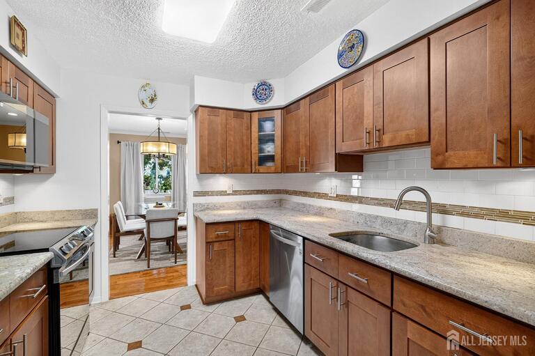 Photo 6 of 63 Thoreau Drive, Plainsboro NJ 08536, Plainsboro, NJ