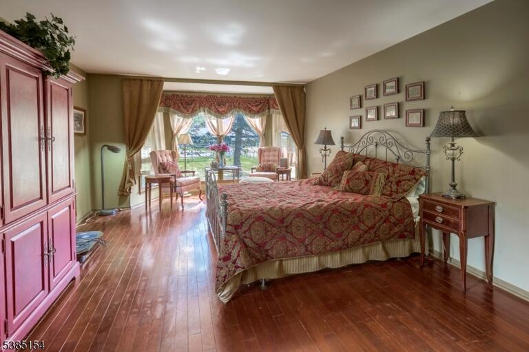 Property listing MLS 3988419 photo 23