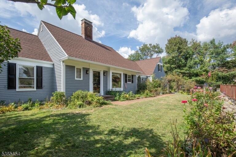 Property listing MLS 3988419 photo 5
