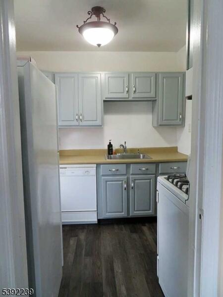 Property listing MLS 3994643 photo 2
