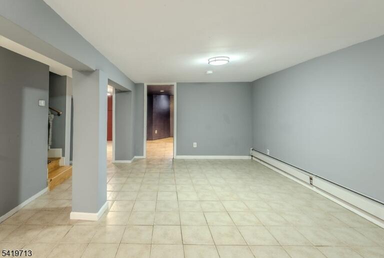Property listing MLS 4016646 photo 11