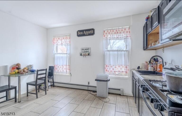 Property listing MLS 4016646 photo 18