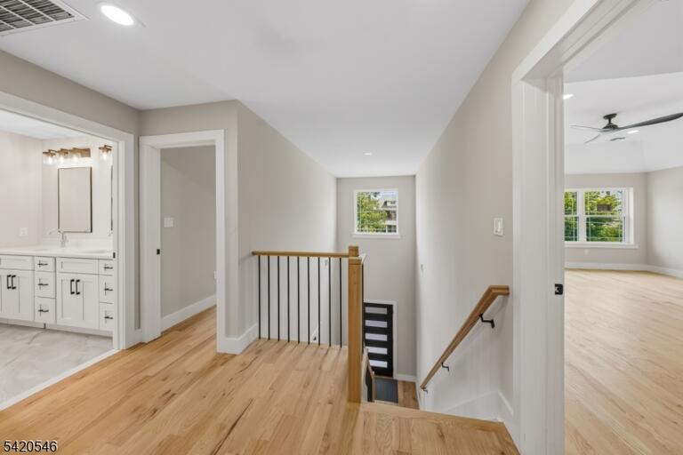 Property listing MLS 4017456 photo 13