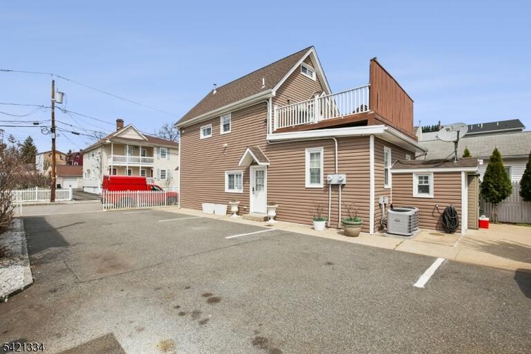Property listing MLS 4018264 photo 10