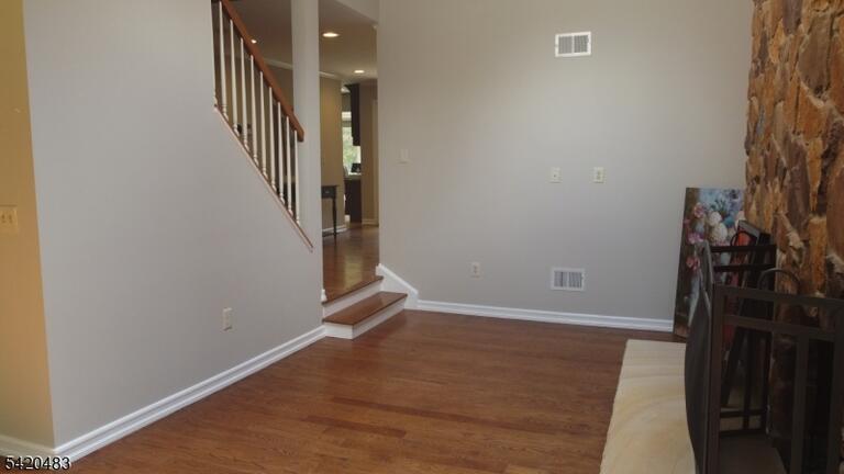 Property listing MLS 4019824 photo 8