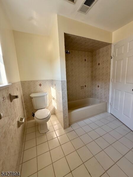 Property listing MLS 4023837 photo 9