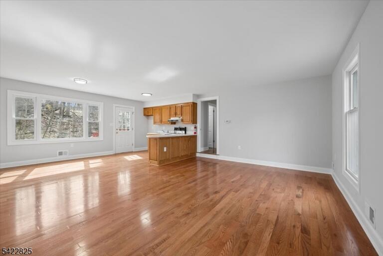 Property listing MLS 4024671 photo 13