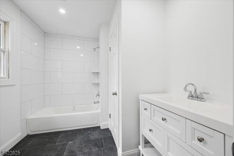 Property listing MLS 4024671 photo 15